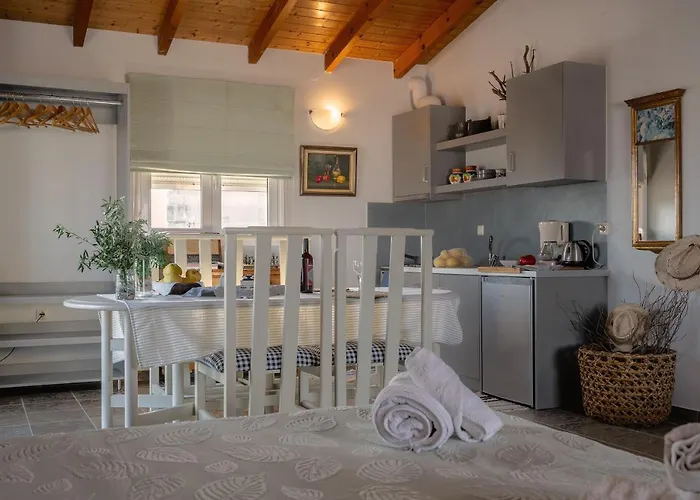 Apostolos Loft - Cozy Loft In The Center Of Preveza